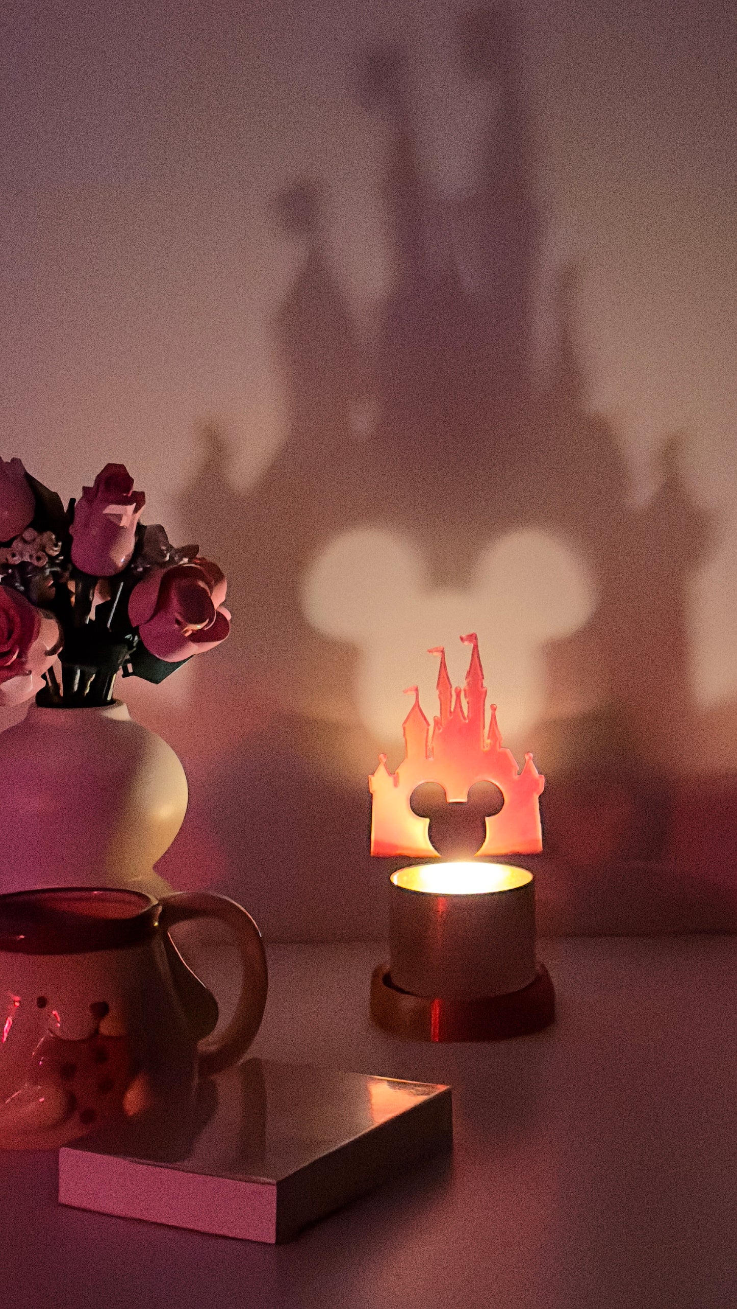 Magenta Gold 3D Candle Glow Display’s